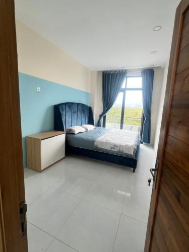 Trạm bia Phú quốc — other in VH160 grand world gành dầu, Phu Quoc Vietnam, 92000