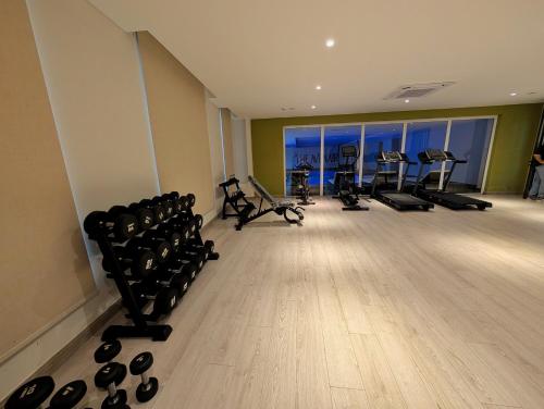 Premium One-Bed Apartment - The Avenair - MM ALAM Gulberg - image 9