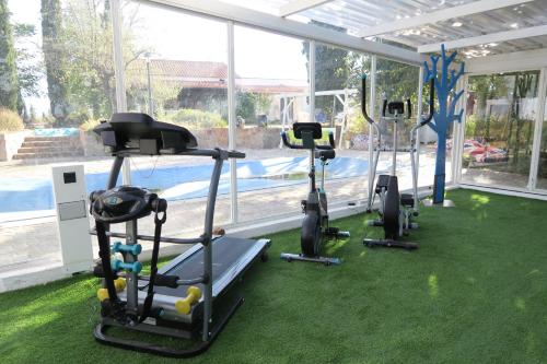 Country House With Gym gîte à louer Mazarambroz
