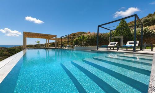 Mistral Suite Heated Pool 5