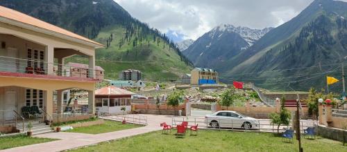 Viesnīcas āriene, Stone Man's Hotel Samana Heights in Naran