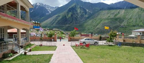 Viesnīcas āriene, Stone Man's Hotel Samana Heights in Naran