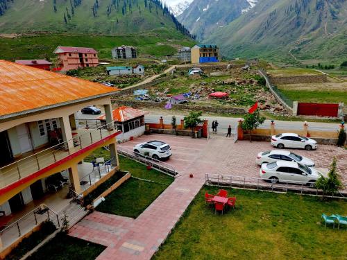Viesnīcas āriene, Stone Man's Hotel Samana Heights in Naran
