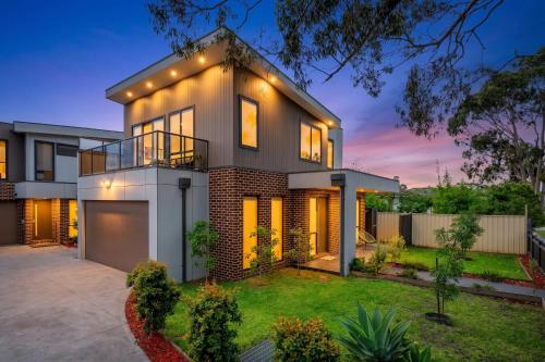 A szálláshely kívülről, Modern 3BR Home Near Medway Golf Club, Highpoint & Melbourne CBD in Footscray