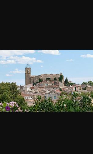 Cozy house with garden barbecue and parking - Location saisonnière - Istres