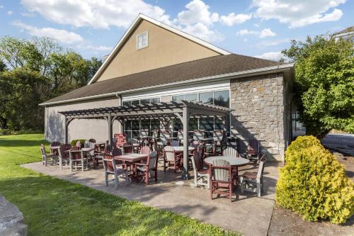 Best Western PLUS Revere Inn & Suites - image 17