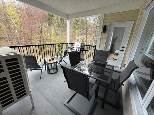 Facilities, Bike-Lake-Hike-Ski In and Out - 4 Ski Passes Included in Saint-Faustin-Lac-Carré (QC)