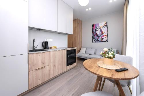 V39 Apartment in Zirmunai eldership