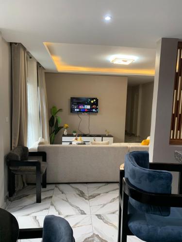 Luxury 2Bedroom American Style Apartment in โบนาเมรี