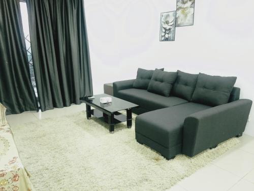 The Hotel Apartment Taragon kl - image 3