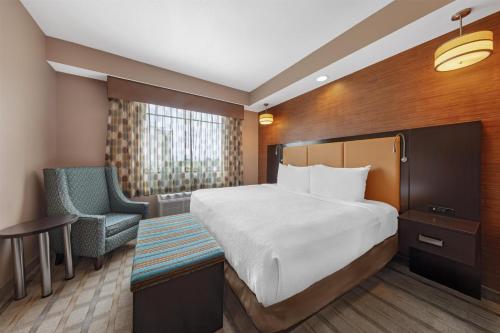Best Western Plus Miami Executive Airport Hotel and Suites - image 38