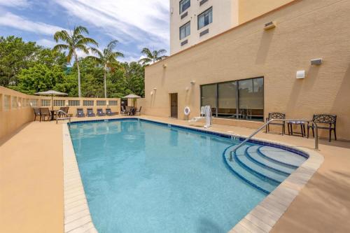 Best Western Plus Miami Executive Airport Hotel and Suites - image 18
