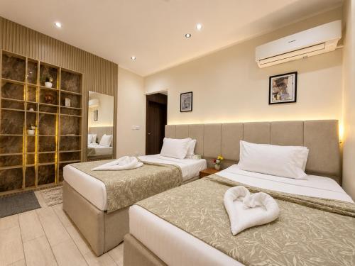 Twin room, superior, city view