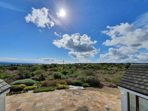 Charming House in Furbo 14 mins from Galway in Barna