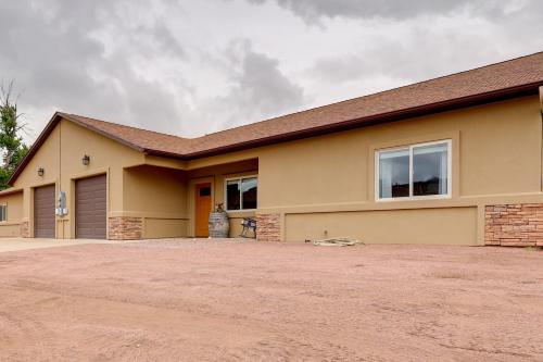 Mtn Views! Canon City Duplex Near Town & Riverwalk in Canon City