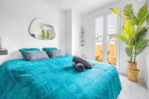 Relaxation & Comfort Design Studio with Ambient LED