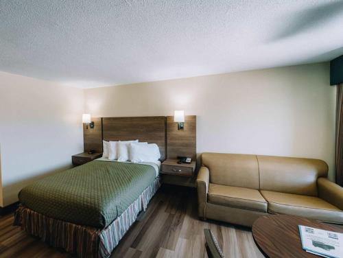 Riverside Motor Lodge - Pigeon Forge – Pigeon Forge, TN