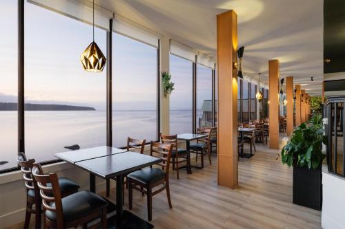 Restaurant, Anchor Inn & Suites, BW Signature Collection in Campbell River (BC)