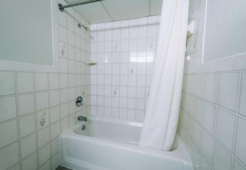 Riverside Motor Lodge - Pigeon Forge – Pigeon Forge, TN