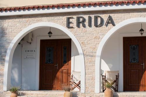 ERIDA Accommodation – khách sạn tại Lakka