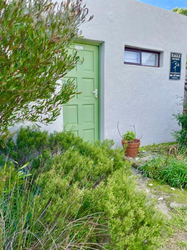 Kelp Cottage - Two Private Garden en-suite Rooms in De Kelders