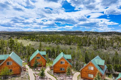 Hike, Fish & Ride ATVs! Forest-View Unit in Kamas in Kamasa (UT)