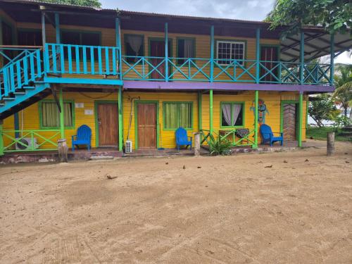 Cabañas T Estefany – khách sạn tại Boca del Drago