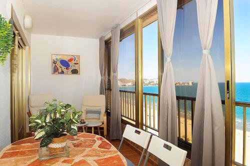 Apartamentos de dos habitaciones con vistas al mar