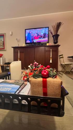 Koplietošanas atpūtas telpa ar TV, PianadiNavelliHouse in San Pio Delle Camere
