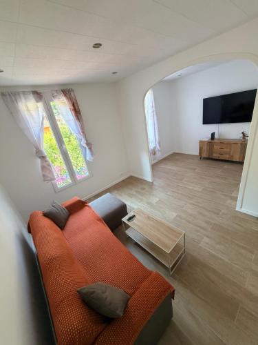 Haut de maison nicoise - Calme, Charme et Vu Degagee sur les Collines in Ventabrun