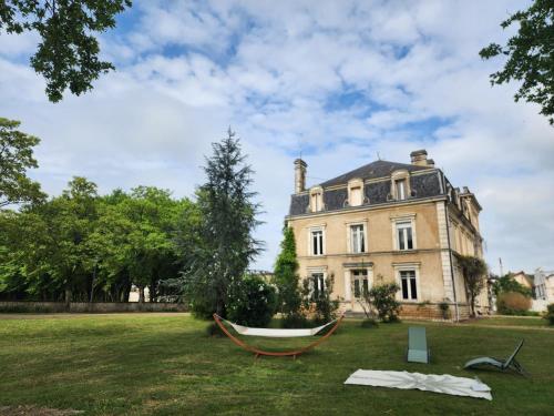 Manoir, vaste parc arboré gîte à louer Golf International de La Prèze