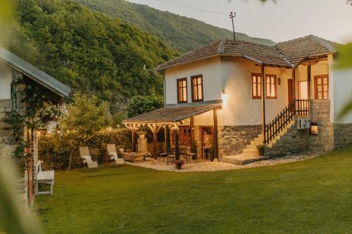 Kuća Mitića – khách sạn tại Pirot