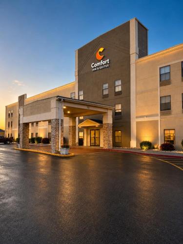 Days Inn & Suites by Wyndham Harvey / Chicago Southland - image 15