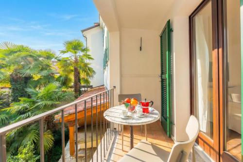 Casa Chiara Muralto with Balcony & Wi‑Fi - Happy Rentals
