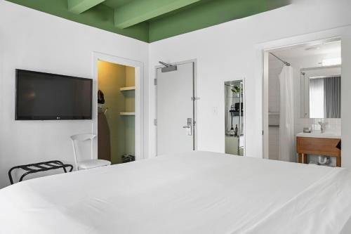 Townhouse Miami Beach - image 23