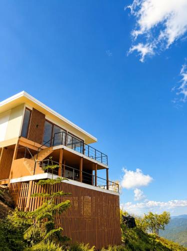 La Villa Hill-ลาวิลล่าฮิลล์ near Pong Sa Health Promoting Hospital