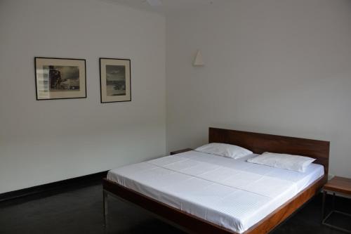 Flower Road Villa - image 10