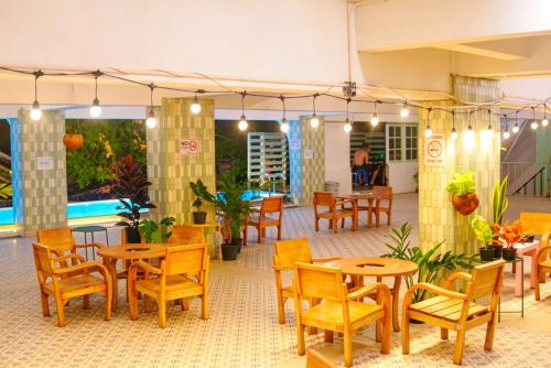 Capsule Hostel and Thai Traditional Bath Bangkok in Khaosan