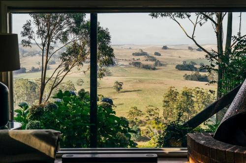 ทัศนียภาพ, Stylish 2-Bed Home, Stunning View, Fire Pit, Festoon Lights, BBQ and walk to Pub in ฟอสเตอร์