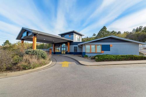 Travelodge by Wyndham Rapid City