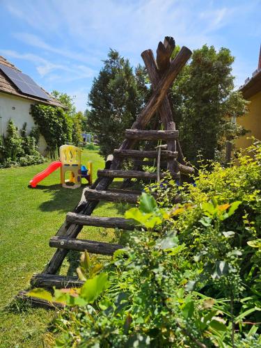 Ágnes Apartmanok (Agnes Apartmanok) in Harkany
