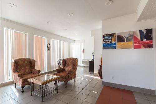 ล็อบบี้, Motel 6 Fort Worth, TX - White Settlement in ฟอร์ตเวิร์ธ (TX)