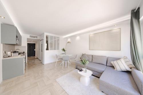 Gray d'Albion - One bedroom apartment - 2A4
