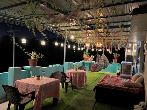Balcony/terrace, Avishri Homestay Riverside in Jhajra