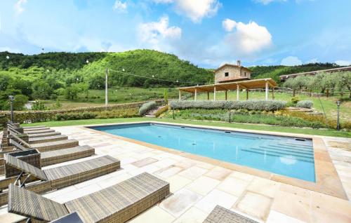 Peldbaseins, Beautiful Home In Monte Santa Maria Tibe in Monte Santa Maria Tiberina