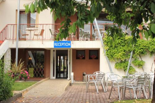 Logis Aurea Hotel - image 13