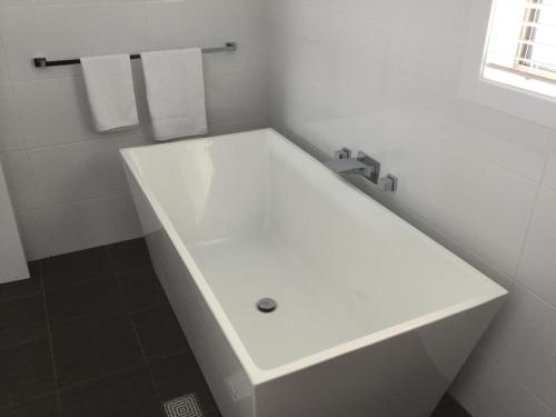 Bathroom, Riverside Rest Nambucca Heads in Nambucca Heads