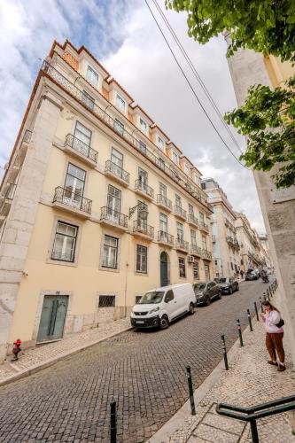 Chiado Deluxe by Homing - image 8