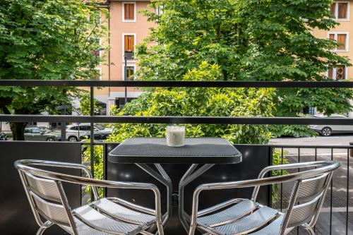 Camera doppia, balcone