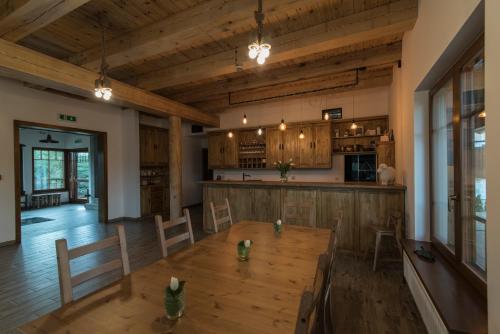 Restoran, Kompleks Male Dolomity in Hucisko